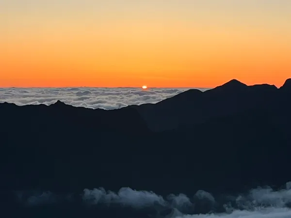 Madeira: A Slow Adventure Guide for Nature Lovers & Digital Nomads [2025]