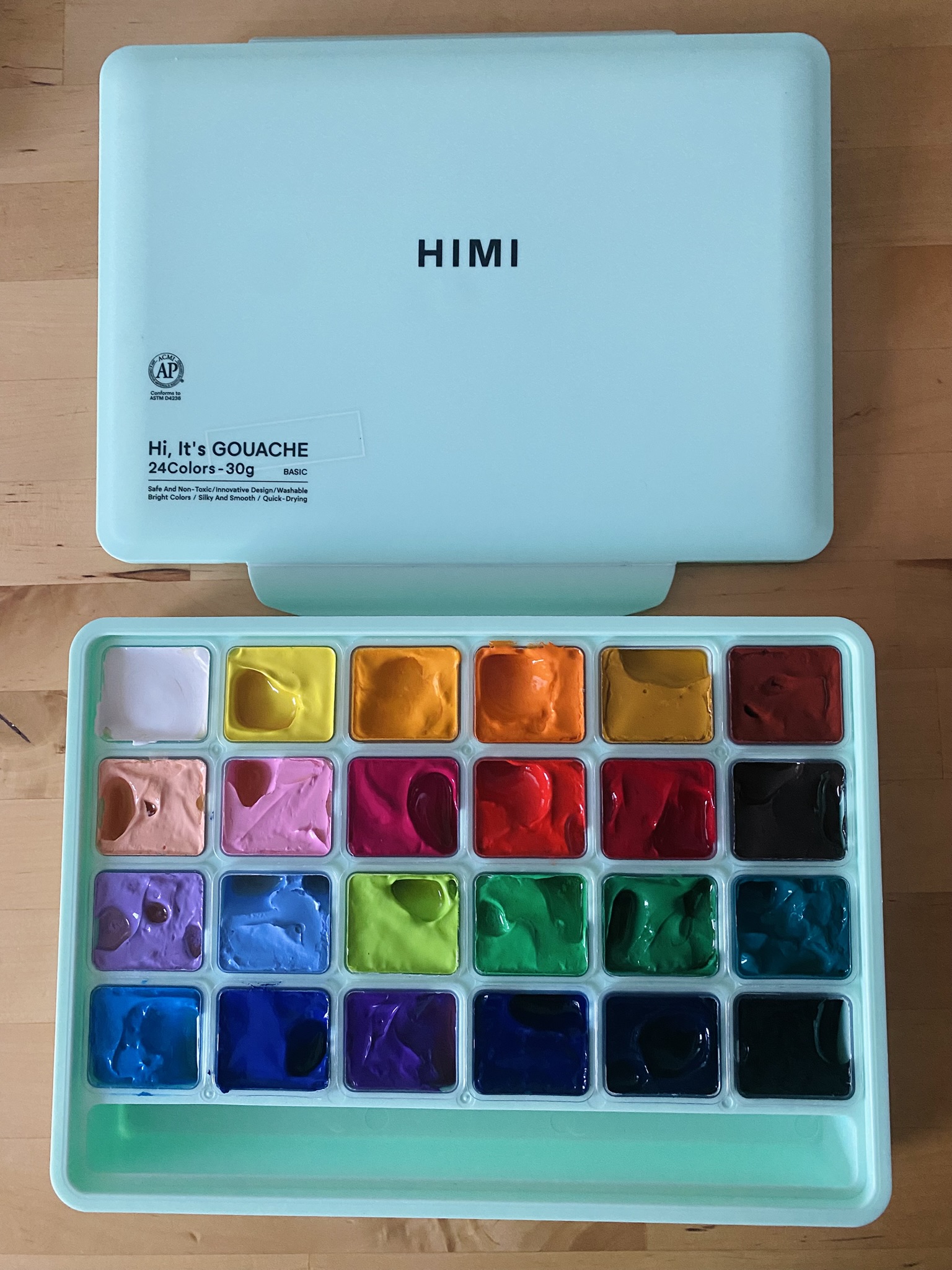 intuitive-gouache-painting-guide-part-1-himi-gouache-paint-open