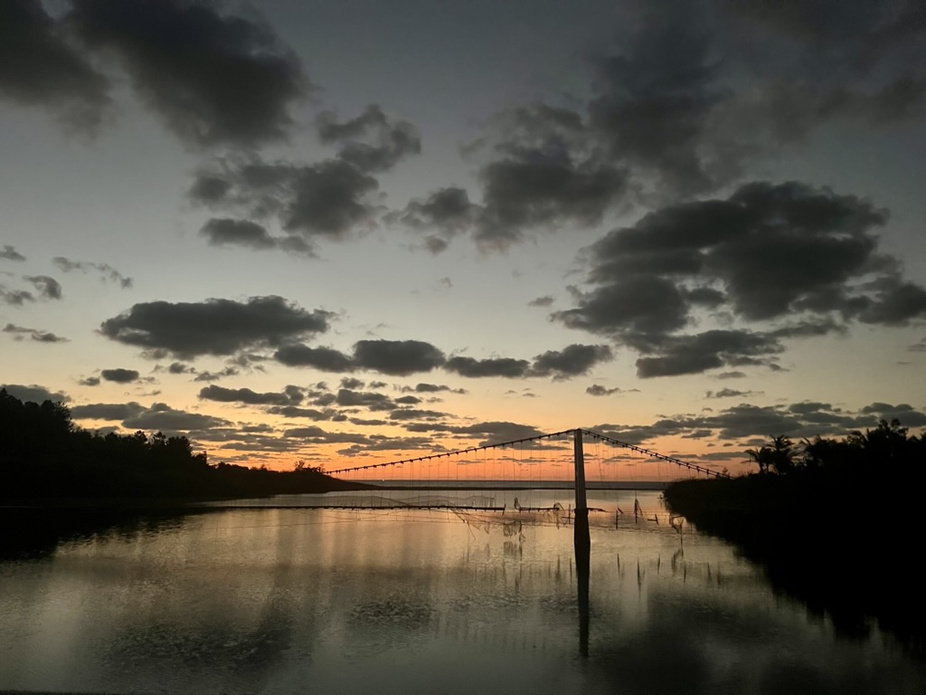 taiwan manzhou beach sunrise high on life 1