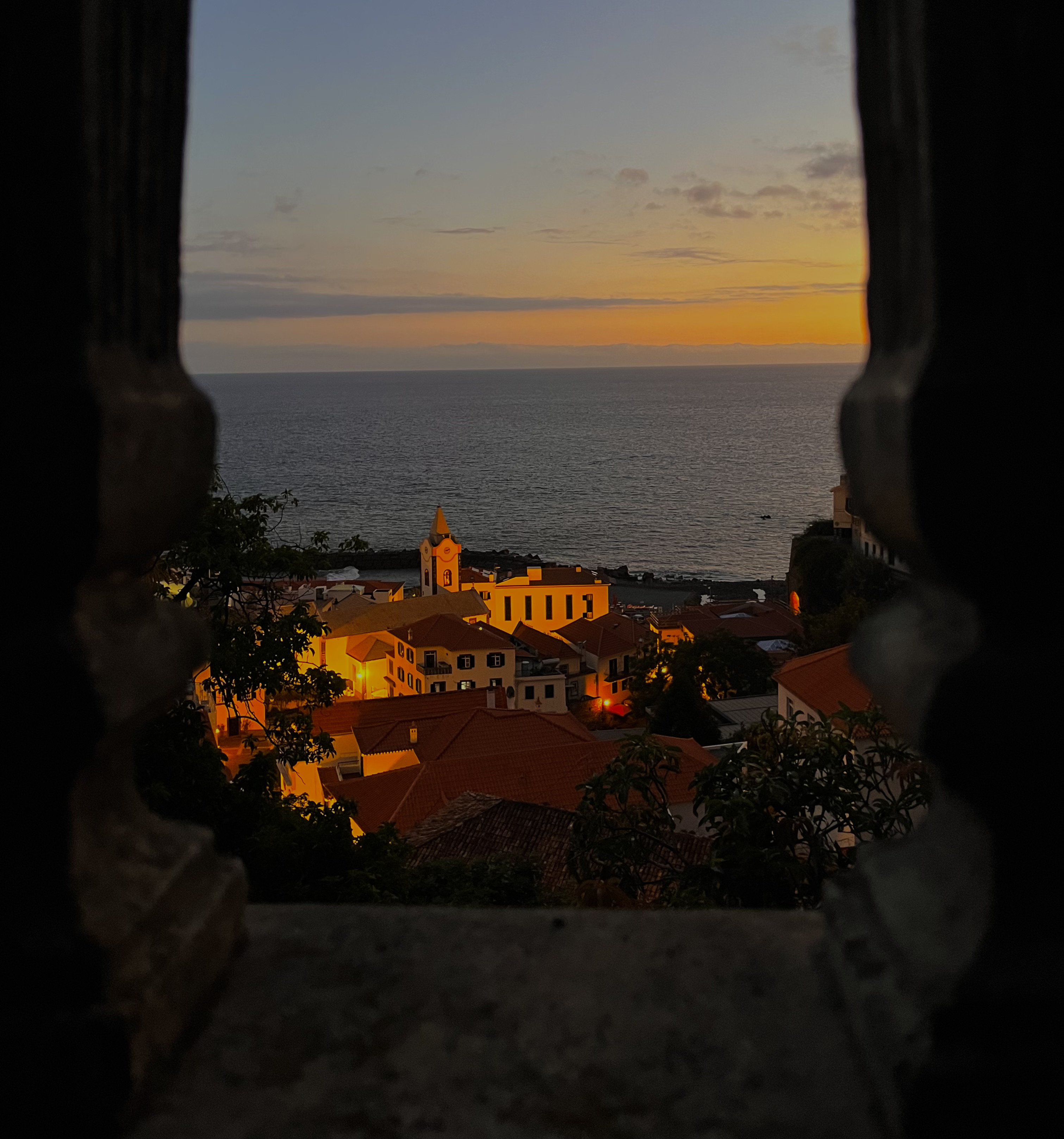 madeira ponta do sol nightview